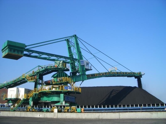 ระบบ Luffing และ Slewing Stacker สำหรับการวางซ้อนถ่านหินในคลังถ่านหิน