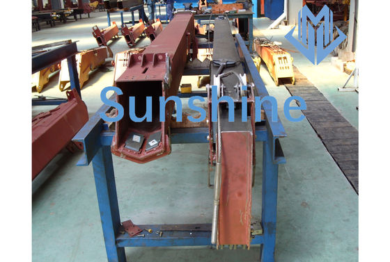 10t15m Stiff Boom Marine Crane สำหรับการจัดการสินค้าบนเรือเอนกประสงค์