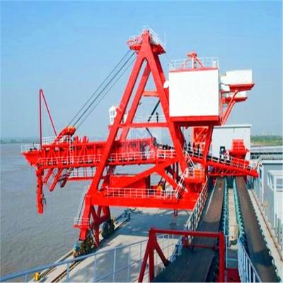 กำลังโหลด 4000t / H ความต่อเนื่องประเภทสายพาน Ship Loader