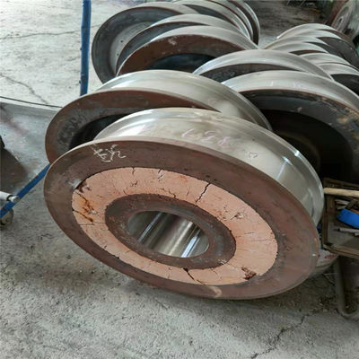 เหล็กหล่อชิ้นส่วนขนาดใหญ่ Machining Heavy Duty Guide Steel Wheel Machining