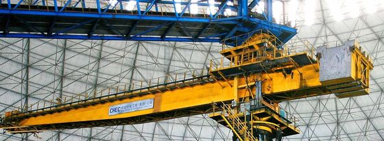 Scraper Bridge Reclaimer Stockyard การซ้อนและการเรียกคืนอุปกรณ์