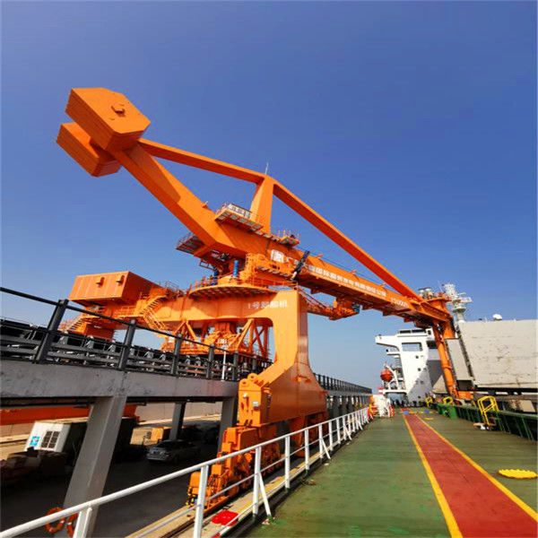 Heavy Duty Spiral Type 1000 Tph Ship Unloader สำหรับการจัดการเมล็ดพืช